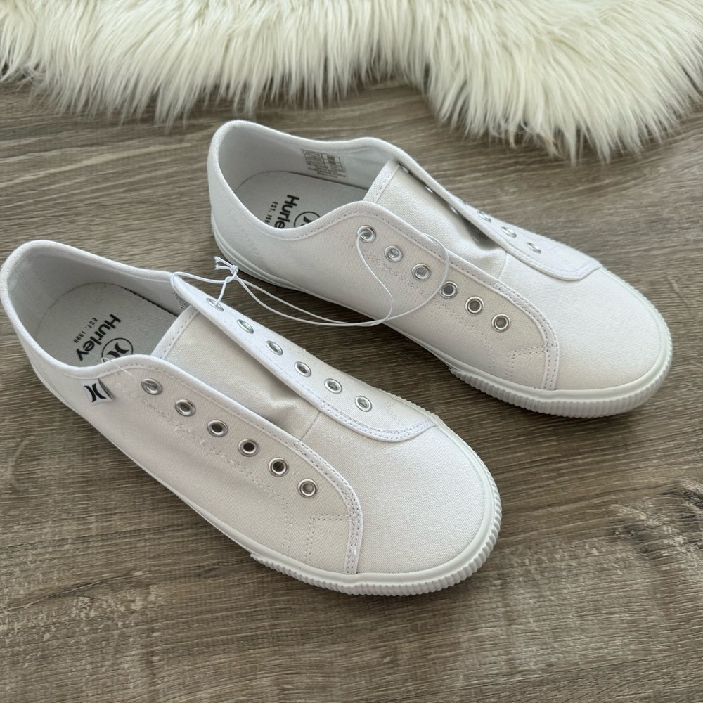👟💕🤍HURLEY Women's Slip On No Laces Sneakers White Size 7.5 - Picture 3 of 8